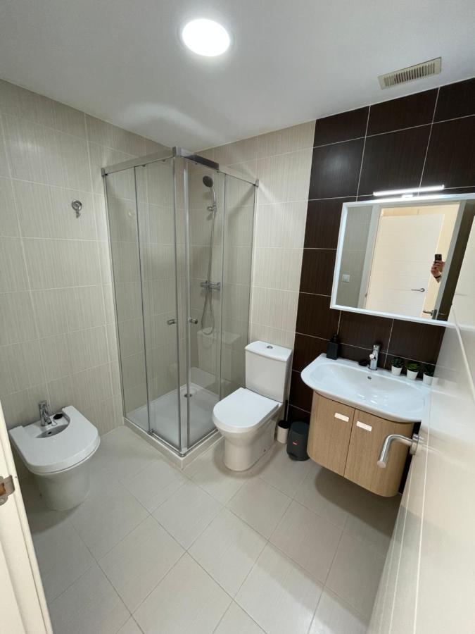 Apartamento 4 Personas, Amplias Terrazas Y 2Oo Mt De La Playa Denia Luaran gambar